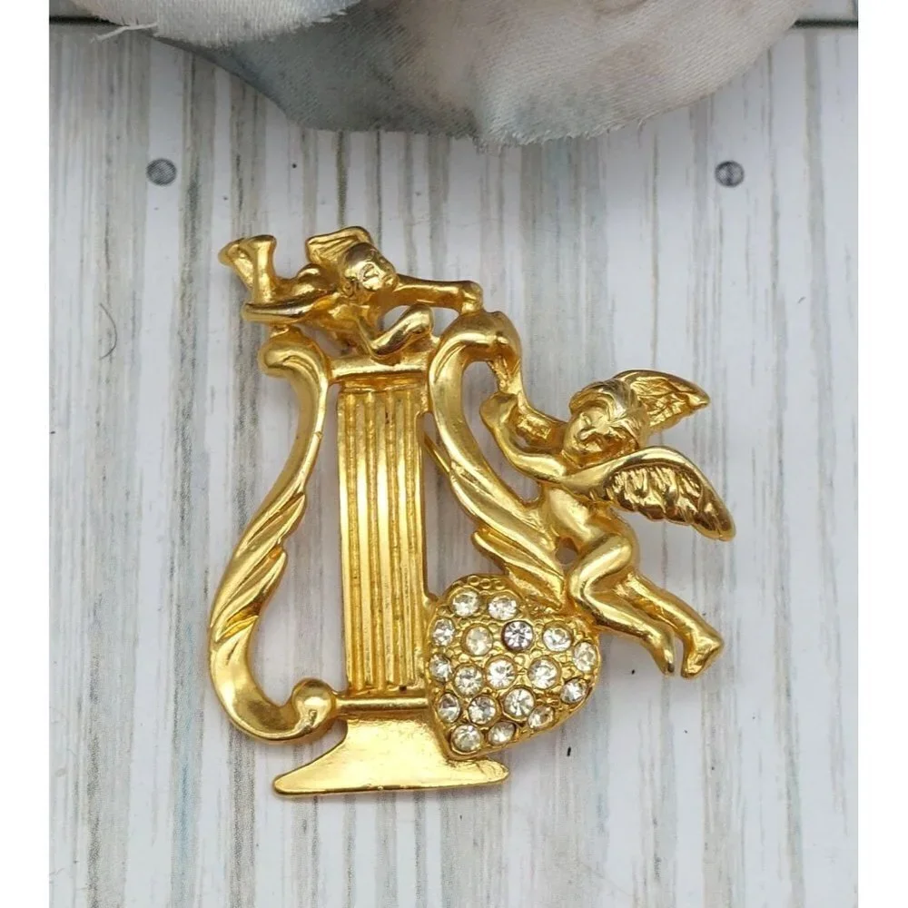 Vintage Gold Tone Harp Brooch Pin Cupid Angels Rhinestone Heart 1.75